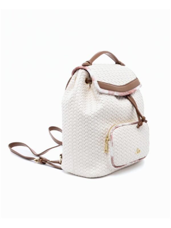 6183 25 KRISTEN WHITE 1