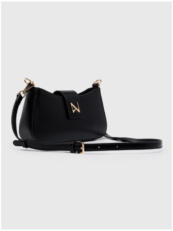Belina Black 1