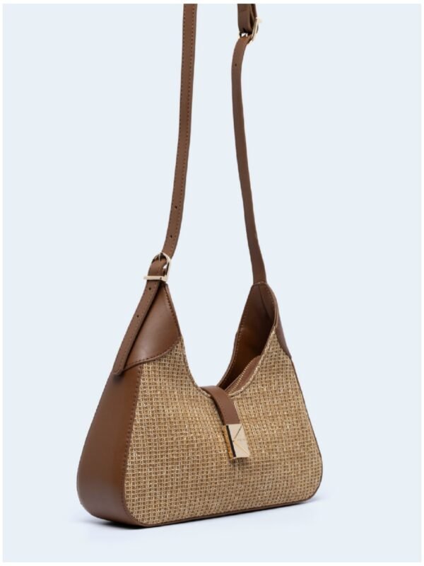 Bondi Brown 1